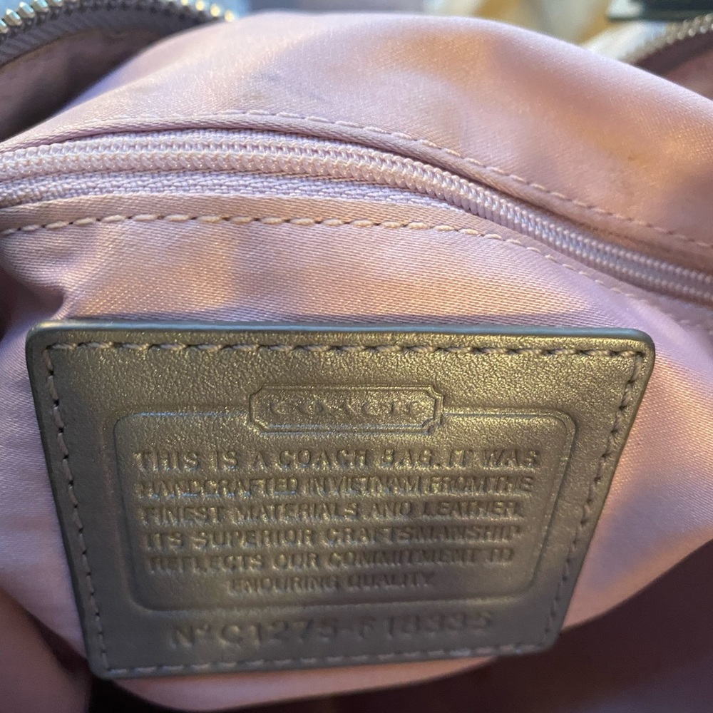 Coach tote/purse - Picture 5 of 8